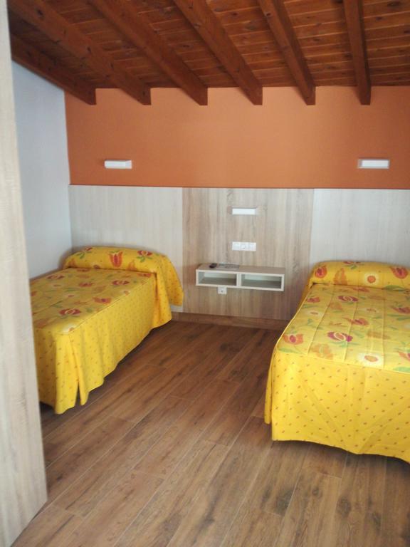 Hostal Casa Tino Cain Exterior photo